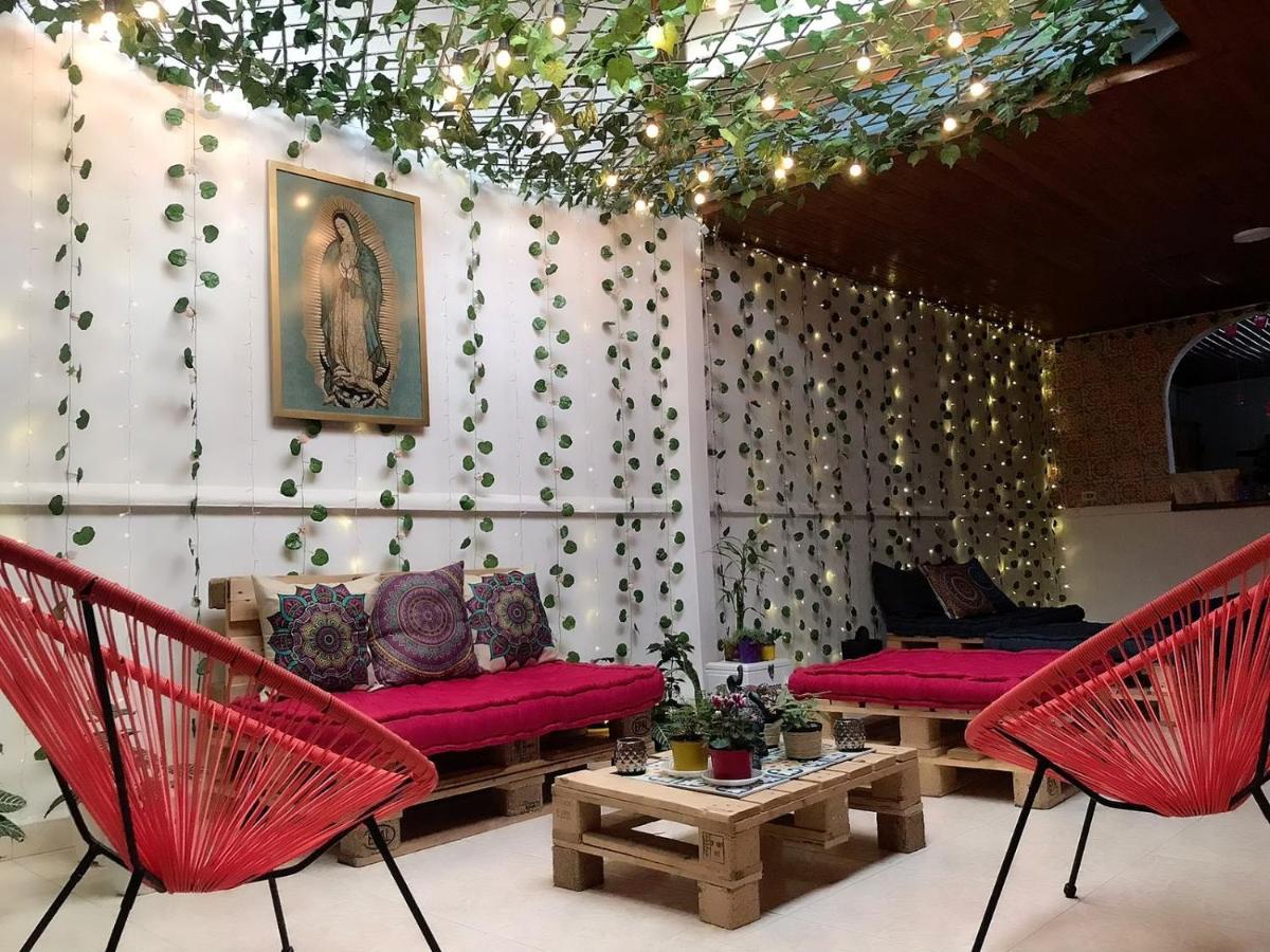 Hospedaje Casa Rosa Jardín Esterno foto
