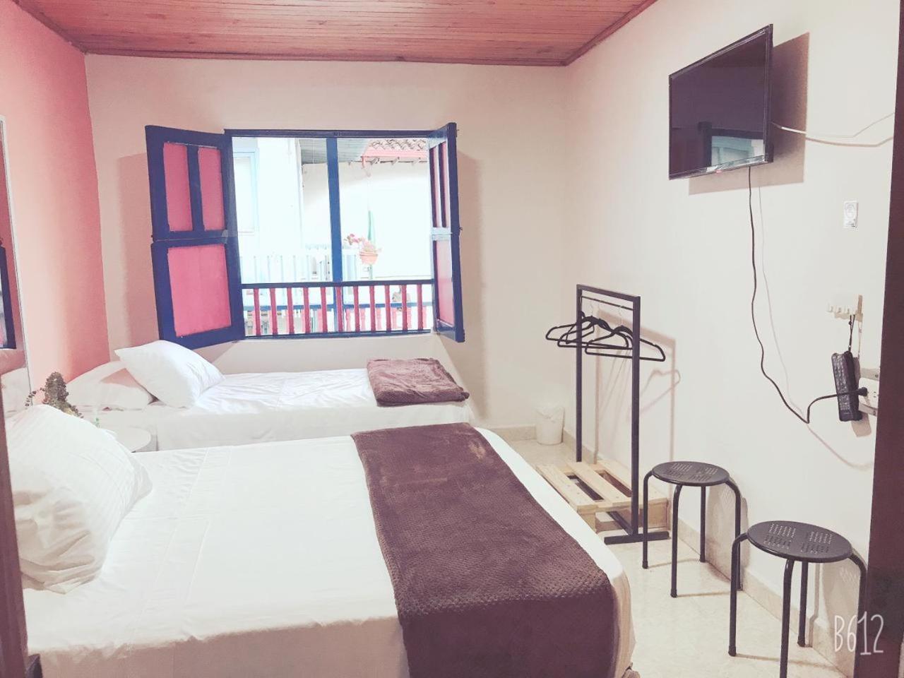 Hospedaje Casa Rosa Jardín Esterno foto